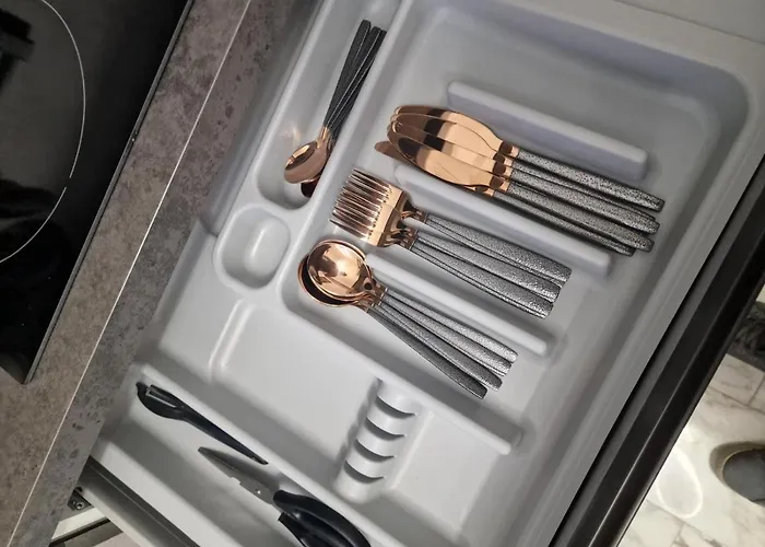 In Pieno Centro Storico Antico Quadrilatero 볼로냐